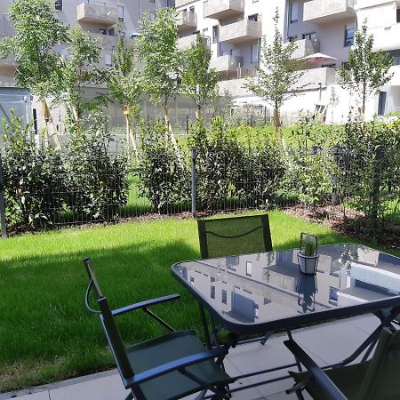 Le Carre Des Fleurs Apartment Strasbourg Bagian luar foto