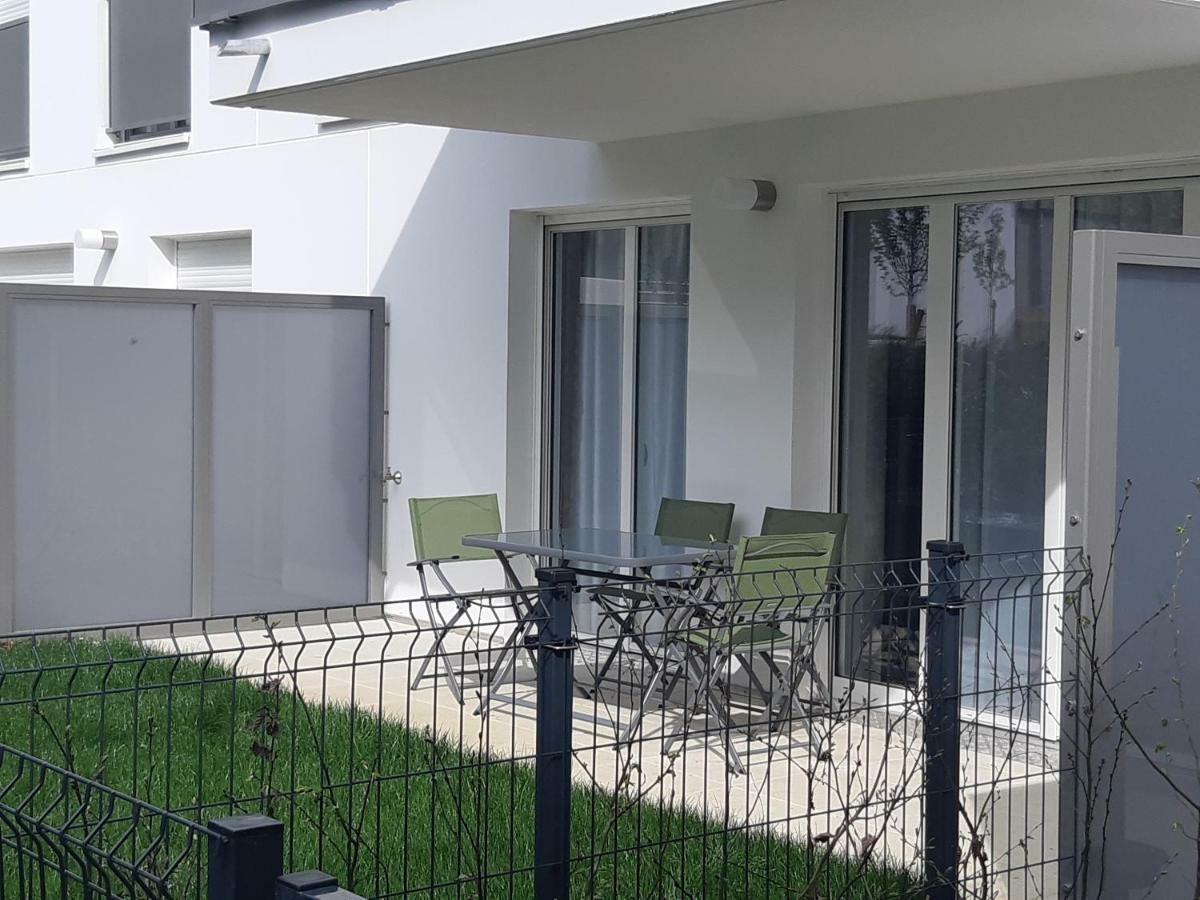 Le Carre Des Fleurs Apartment Strasbourg Bagian luar foto
