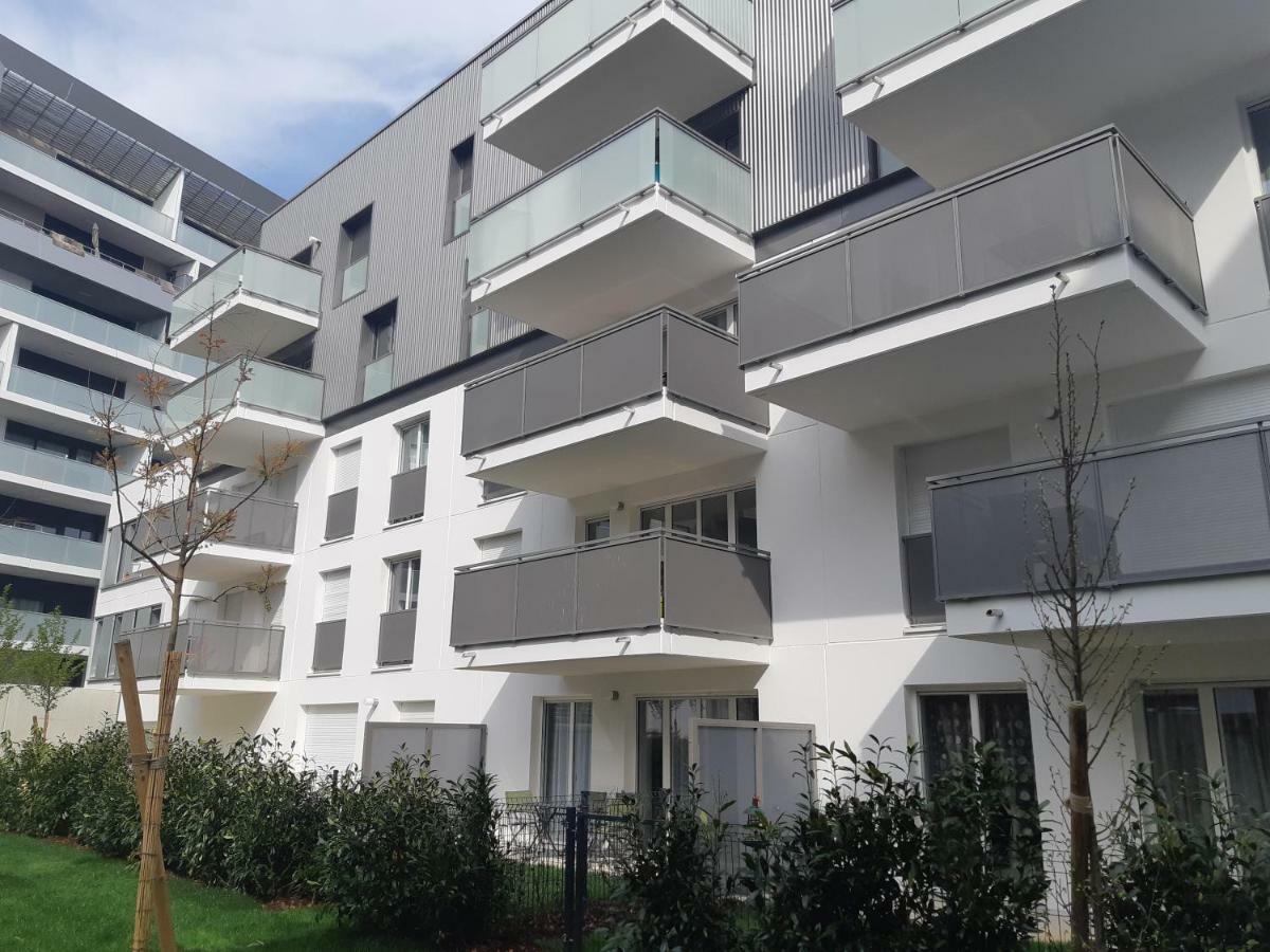 Le Carre Des Fleurs Apartment Strasbourg Bagian luar foto