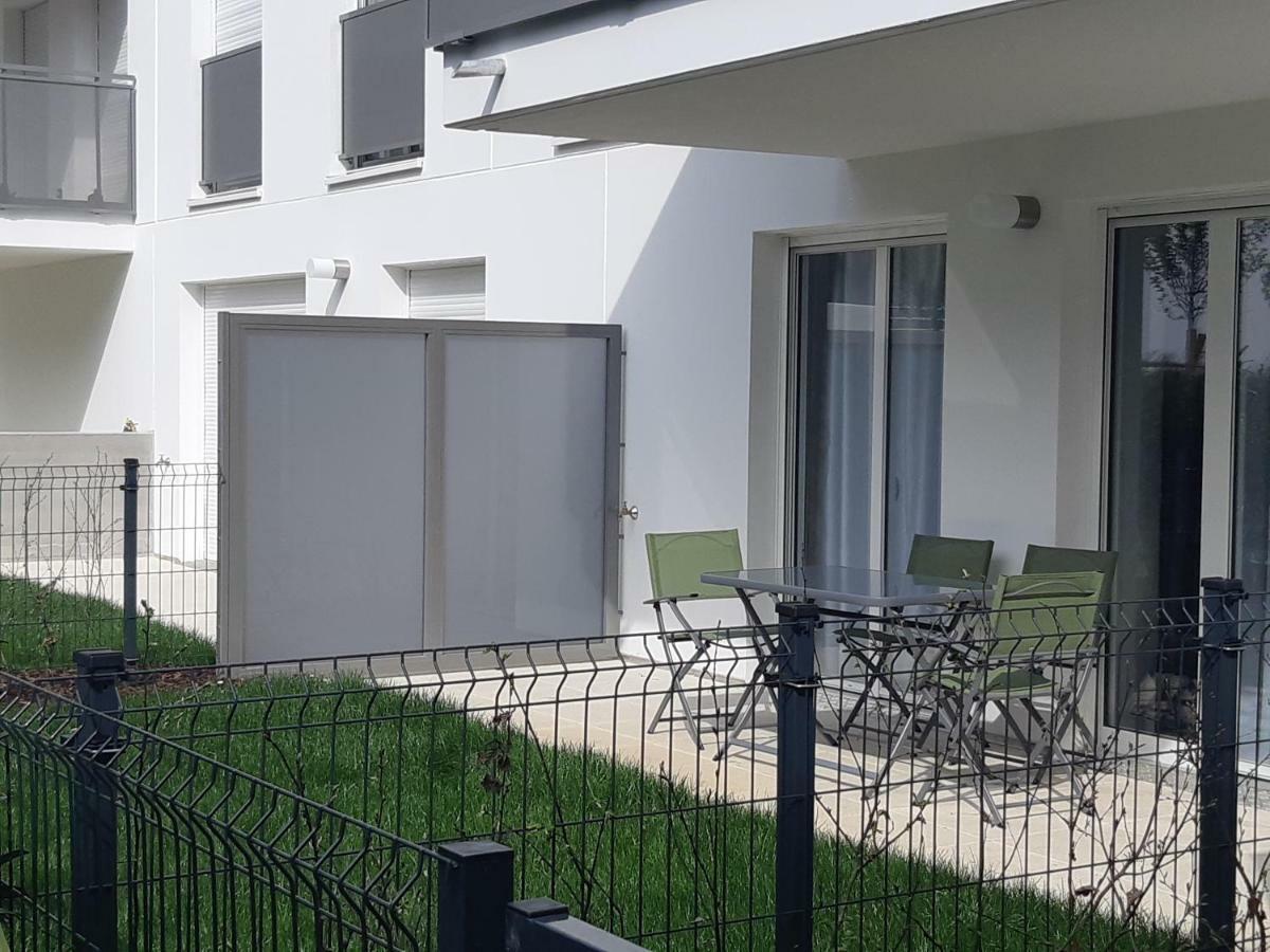 Le Carre Des Fleurs Apartment Strasbourg Bagian luar foto